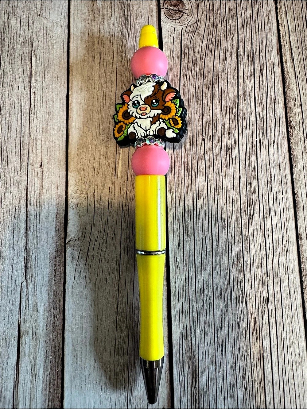 Sunflower highland cow pen